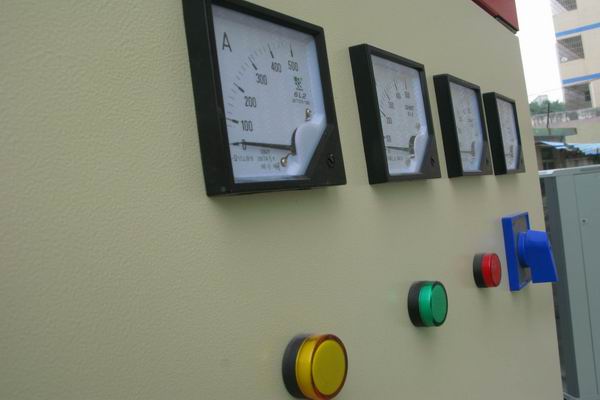 西青配电柜-3683讲讲配电柜注意事项